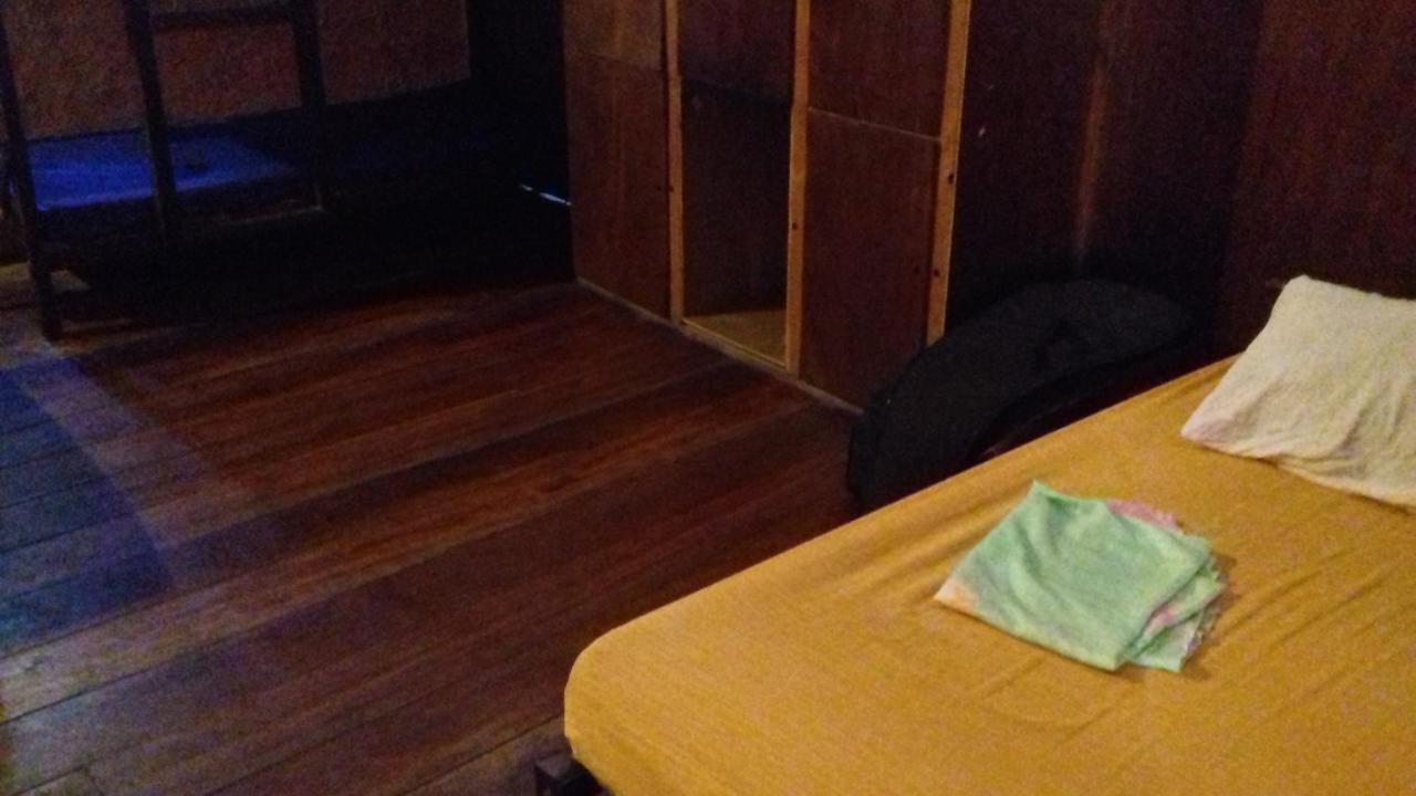 Fusion Guesthouse Сальвадор Экстерьер фото