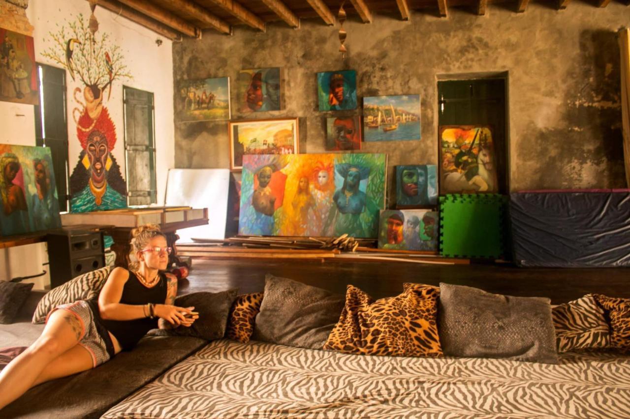 Fusion Guesthouse Сальвадор Экстерьер фото